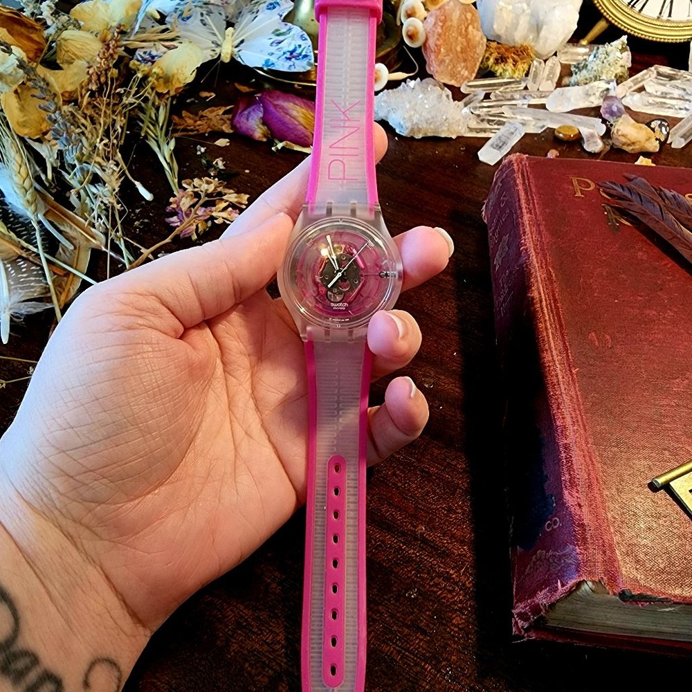 Rare Vintage Swatch Pink Quartz Watch